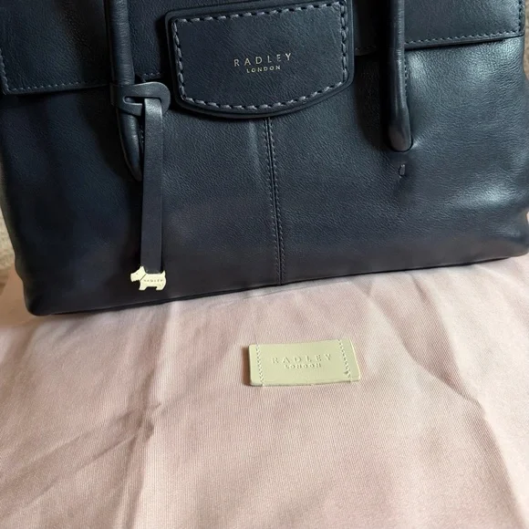 Radley London Burnham Beeches Medium Flapover – Dark Navy Dust Bag - Picture 13 of 13